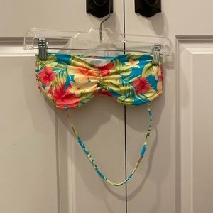 Cute floral bandeau swim top